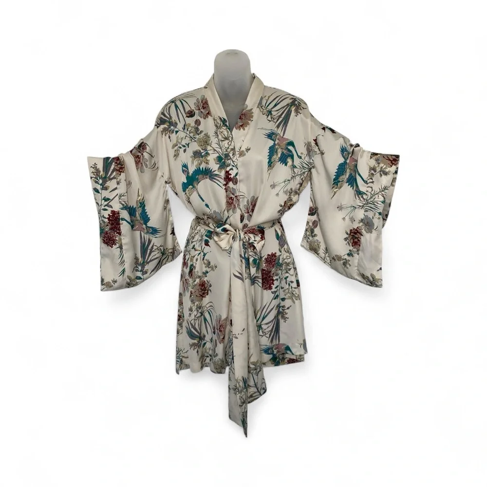 Dress Forum Multicolor Floral Kimono - Picture 1 of 8